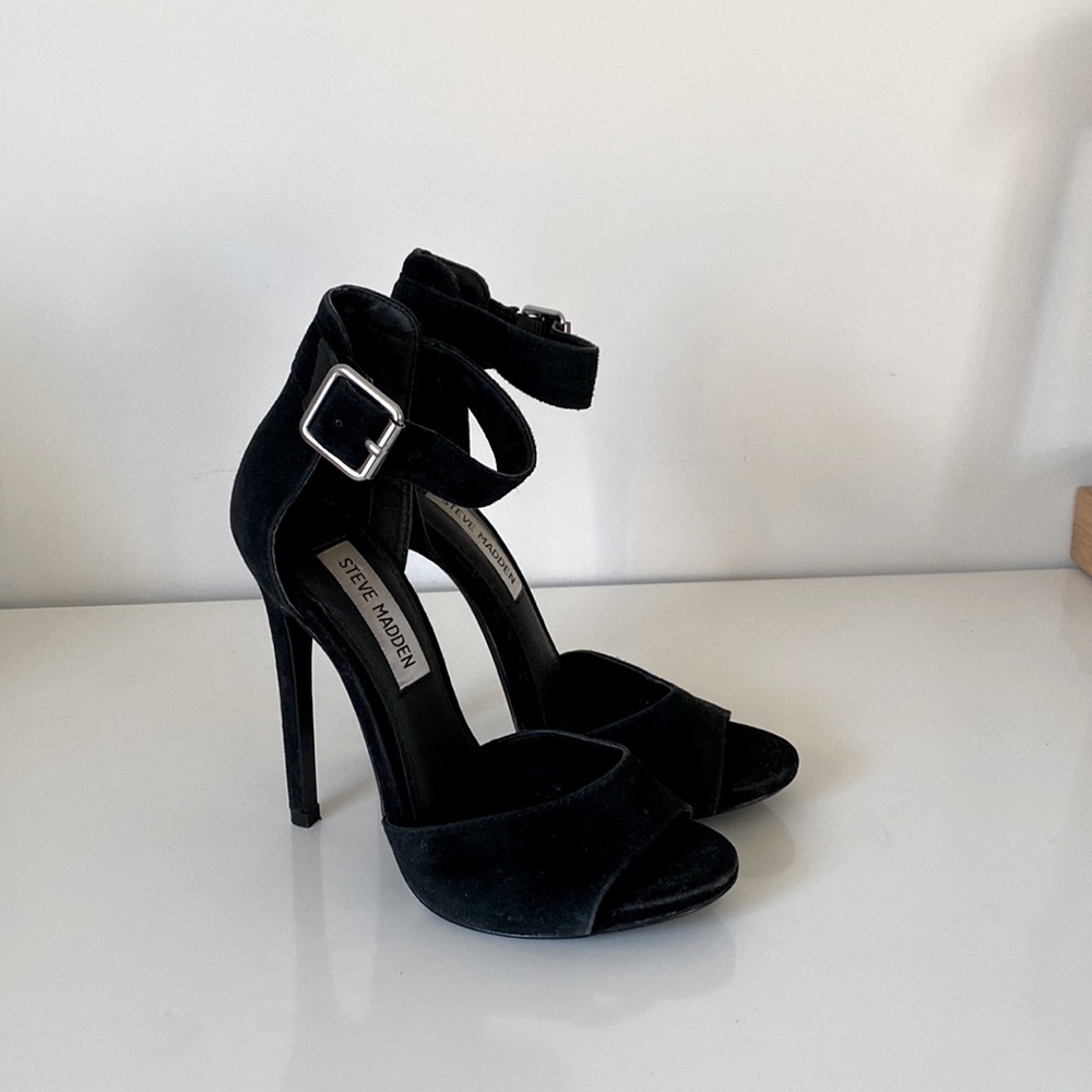 Steve Madden black sandal heels